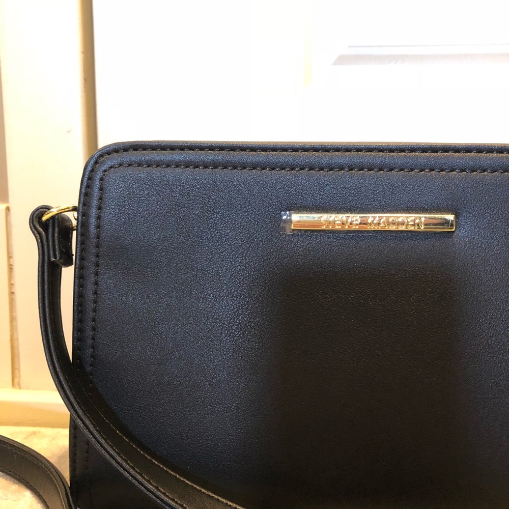 Steve Madden Purse - Picture 2 of 7